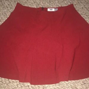 Burgundy old navy skirt